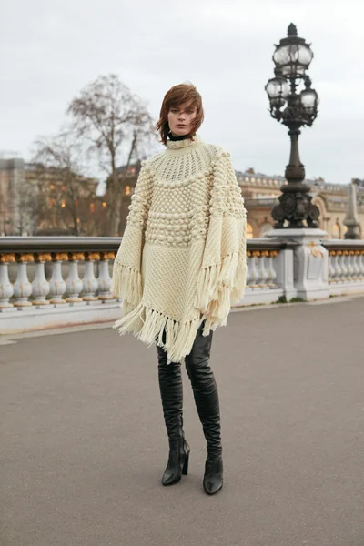 Look 24